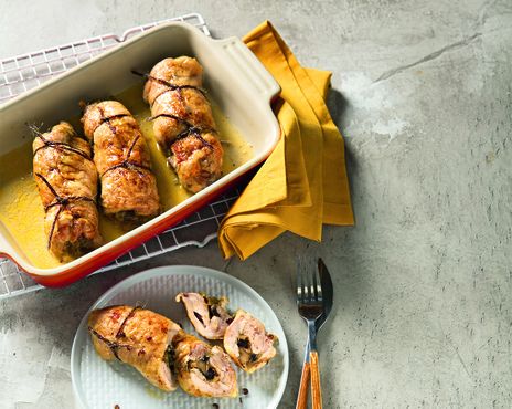 Куриные рулетики с&nbsp;грибами и сыром фото к рецепту