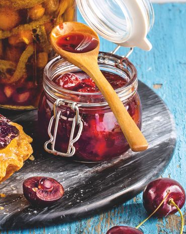Черешневый соус к мясу фото к рецепту