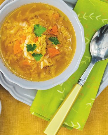 Быстрые щи из пекинской капусты на курином бульоне фото к рецепту