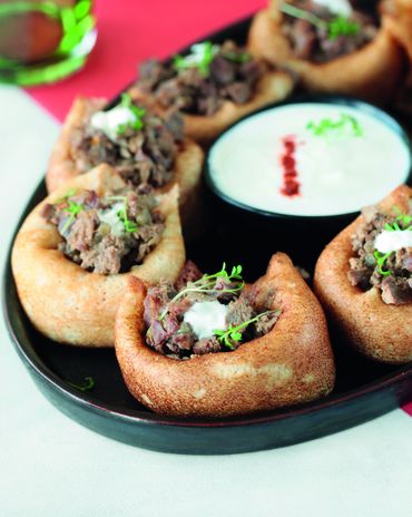 Блины на манке с&nbsp;потрошками фото к рецепту