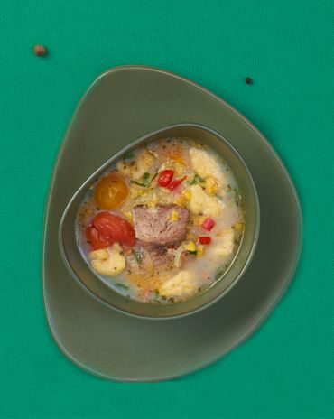 Кукурузный суп на говяжьем бульоне с клецками фото к рецепту