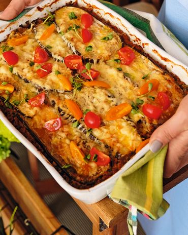 Мусака с бараниной, баклажанами и картофелем фото к рецепту