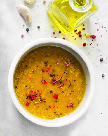 Маринад из&nbsp;орехового масла с&nbsp;апельсином, курагой и&nbsp;тархуном фото к рецепту