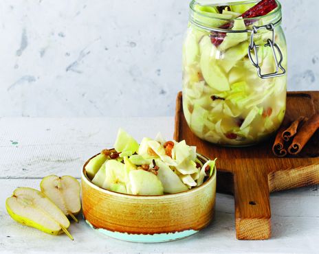 Маринованная капуста с&nbsp;грушами фото к рецепту