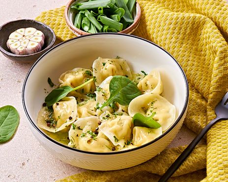 Пельмени с курицей и сыром фото к рецепту