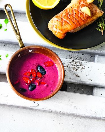 Соус из печеного винограда с&nbsp;пряностями фото к рецепту