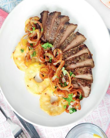 Жареная печенка с луком и яблоками фото к рецепту