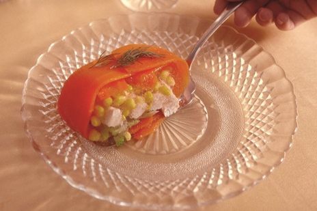 Заливное из курицы в моркови фото к рецепту