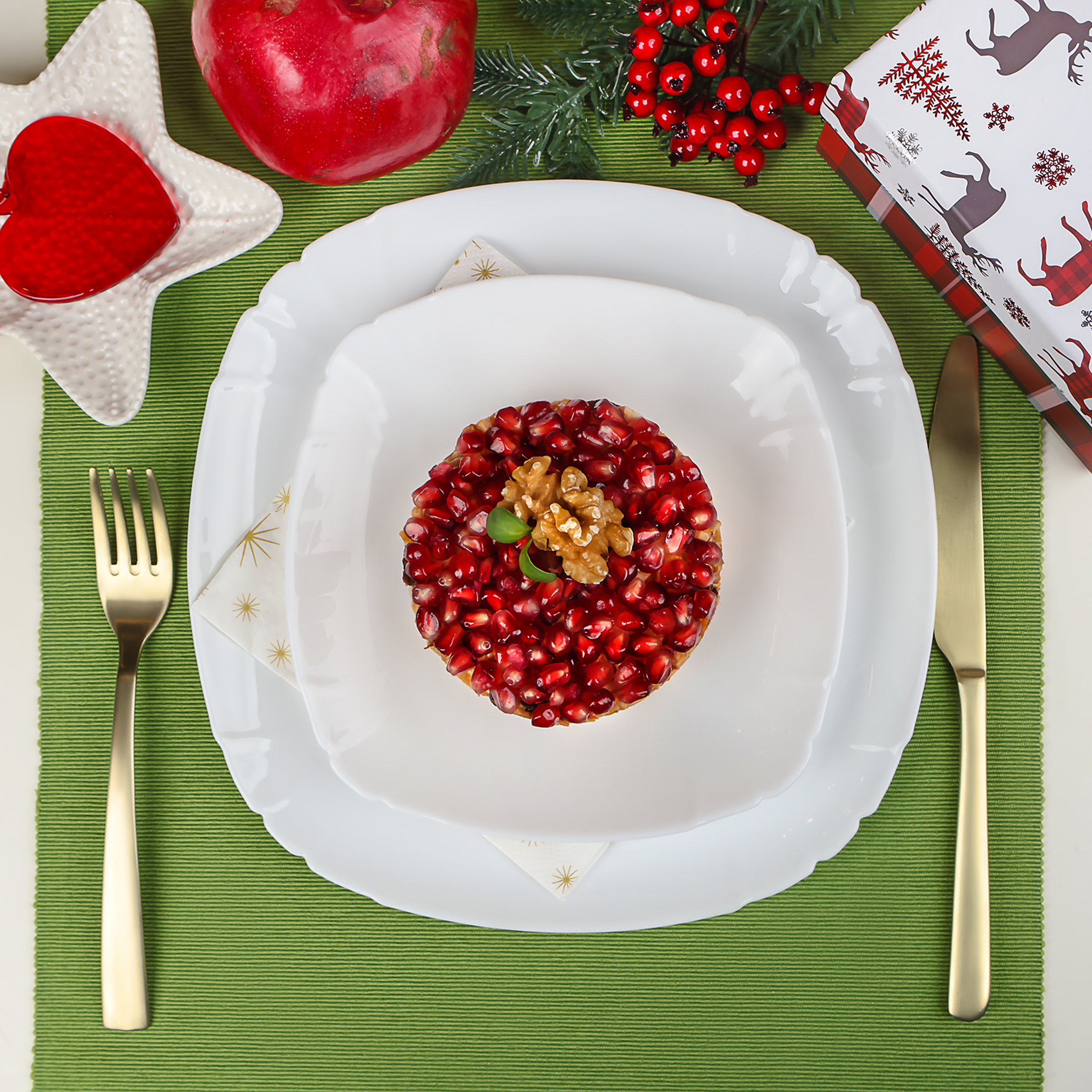 Изображение товара Салат ЛЕНТА FRESH гранатовый браслет готовый к употреблению