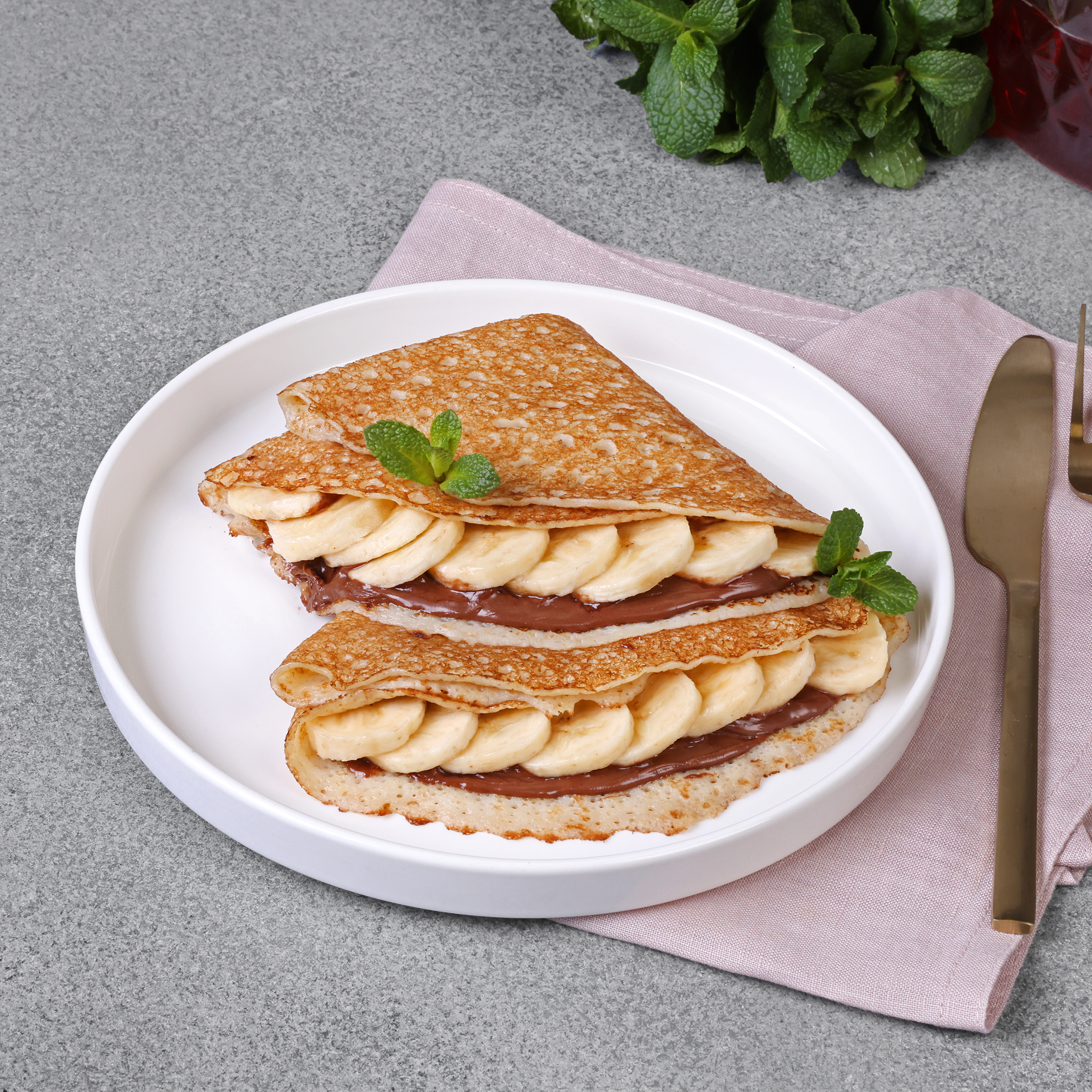 Изображение товара Блинчики с бананом и шоколадной пастой охлажденные 679.99 рублей