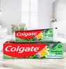 Зубная паста COLGATE Лечебные травы отбеливающая с натуральными ингредиентами для здоровья зубов и десен и белоснежной улыбки, 100мл - фото 2