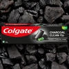 Зубная паста COLGATE Бамбуковый уголь с мятой для отбеливания зубов и свежести дыхания, 130г - фото undefined