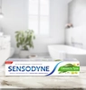 Зубная паста SENSODYNE Свежесть Трав, 75мл - фото 1