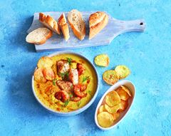 Морской крем-суп с треской и креветками