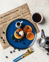 Американские панкейки со сладким имбирным соусом