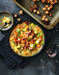 Гороховый суп с копчеными свиными ребрышками