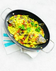 Караси в шафрановой сметане по рецепту Елены Молоховец (русская кухня)