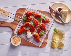 Крылышки «Баффало» с соусом «Блю чиз»