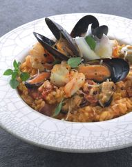 Красное ризотто с морепродуктами