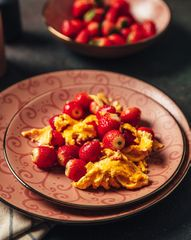Клубничный омлет