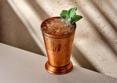 Коктейль Mint Julep