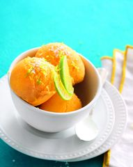 Манговый сорбет с&nbsp;лаймом на сиропе топинамбура