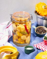 Маринованные патиссоны
