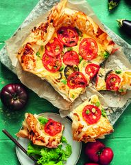 Открытый пирог с овощами