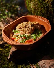Суфле из индейки с зеленым горошком и хрустящей морковью