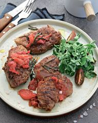 Соус из красных апельсинов с чили к мясу