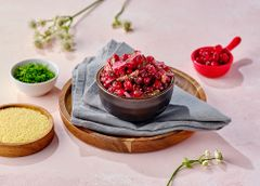 Салат с кускусом и моченой брусникой