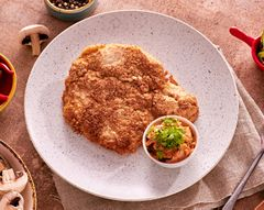 Свиной шницель с грибным соусом