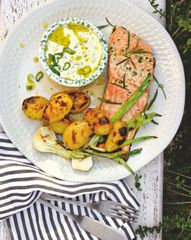 Семга BBQ с молодым картофелем
