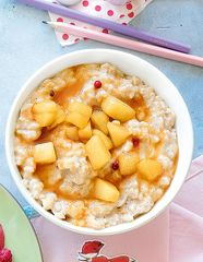 Овсяная каша с&nbsp;карамельными грушами и корицей