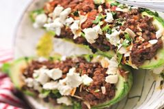 Кабачки, запеченные с фаршем