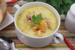 Суп с копченой курицей