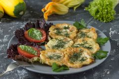 Кабачки в кляре с чесноком на сковороде