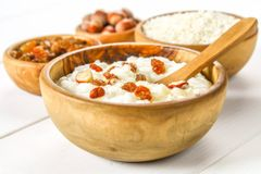 Рисовая каша молочная в кастрюле