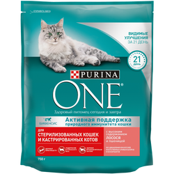 Корм сухой для взрослых кошек PURINA ONE Sterilised с лососем и пшеницей, для стерилизованных, 750г