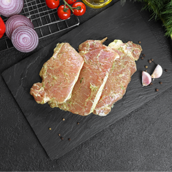 Стейк из свиной корейки ЛЕНТА FRESH в cливочном маринаде с травами