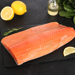 Лосось Атлантический ЛЕНТА FRESH филе (из замороженного сырья) Премиум, весовой