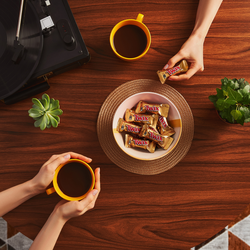 Конфеты TWIX Minis с печеньем и карамелью, покрытые молочным шоколадом, весовые