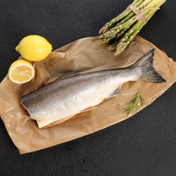 Горбуша ЛЕНТА FRESH потрошеная без головы (из замороженного сырья), весовая