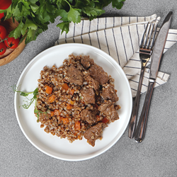 Томленая говядина ЛЕНТА FRESH с рассыпчатой гречкой, 270г