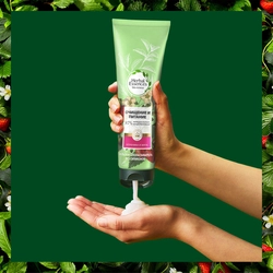 Бальзам-ополаскиватель для волос HERBAL ESSENCES Белая клубника и сладкая мята, 180мл