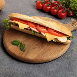Брускетта ЛЕНТА FRESH с сочным куриным филе и соусом цезарь, 250г