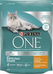 Корм сухой для взрослых кошек PURINA ONE Adult с курицей и цельными злаками, 200г