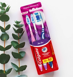 Зубная щетка COLGATE Зиг Заг многофункциональная, средней жесткости, 2+1, 3шт