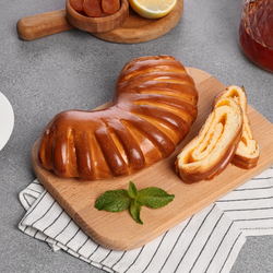 Рогалик с курагой, 170г