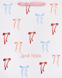 Изображение товара Подарочный пакет CITY HOME TRADE Cherry Lady 31,5х25,5х11см бумага яркий дизайн